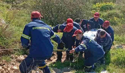 Άνδρας έπεσε από μεγάλο ύψος στο Γαλάτσι, προσπαθώντας να πετάξει χαρταετό