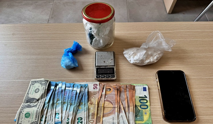 Συνελήφθη 22χρονος αλλοδαπός για διακίνηση ναρκωτικών στη Νάξο