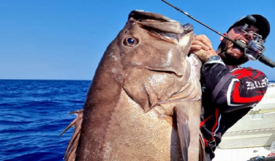Βίντεο: Απίστευτη ψαριά στην Κρήτη με βλαχοσφυρίδα 40 κιλών