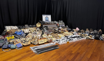 Μύκονος: Σημαντικό πλήγμα στο παραεμπόριο πέτυχε η Υποδιεύθυνση Αστυνομίας