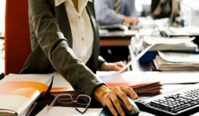 Στα σκαριά… νέο «μοντέλο» τετραήμερης εργασίας με διευθέτηση χρόνου