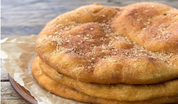 Τηγανόψωμο, το απλό και μυρωδάτο έδεσμα, με ρίζες από την αρχαιότητα