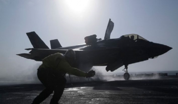 Το Αμερικανικό Πεντάγωνο απειλεί να πετάξει έξω την Τουρκία από τη συμπαραγωγή των F-35