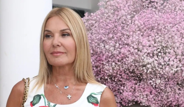 Χριστίνα Παππά: «Μου έστειλε μήνυμα να πεθάνω ζωντανή, άρχισα να τρέμω και πήγα στην αστυνομία» (βίντεο)