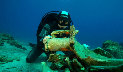 Αρχαιολογικός θησαυρός στο Αιγαίο σε πέντε ναυάγια