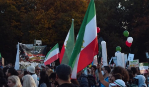 Η Τεχεράνη καλεί τις ΗΠΑ να αντισταθούν σε «καταστροφικές επιρροές» ενόψει της επίσκεψης Μπ. Νετανιάχου στην Ουάσινγκτον