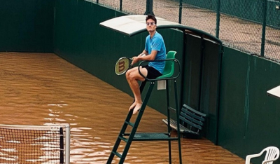 Ο αδελφός του Τσιτσιπά έπαιξε τένις σε γήπεδο που πλημμύρισε από την κακοκαιρία στην Κρήτη και έγινε viral
