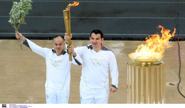 Πύρρος Δήμας: Αντιδράσεις για την απόφαση να πουλήσει Ολυμπιακή δάδα στο «Cash or Trash» – H επιστολή της ΕΟΕ και η ανάρτηση του Ολυμπιονίκη (βίντεο)