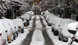 Σφοδρότερο το δεύτερο κύμα - Χιόνια και στο κέντρο της Αθήνας από το βράδυ