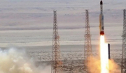 Ιράν: Η Τεχεράνη εκτόξευσε έναν νέο ερευνητικό δορυφόρο