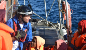 Ο Δήμος Αμοργού ζητά δίωξη του Ιάσονα Αποστολόπουλου για τα επεισόδια σε πανηγύρι - Πώς απαντά