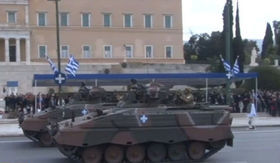 Σε εξέλιξη η στρατιωτική παρέλαση για τον εορτασμό της 25ης Μαρτίου 1821 (βίντεο)