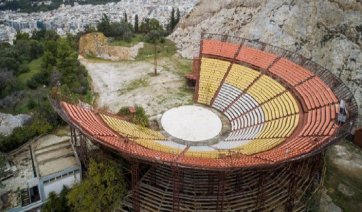 Λυκαβηττός: Ξαναζωντανεύει το θέατρο μετά από 15 χρόνια «σιωπής»