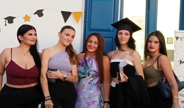 Κυκλάδες: Όμορφες στιγμές στην Τελετή Αποφοίτησης των μαθητών του ΕΠΑΛ Μυκόνου