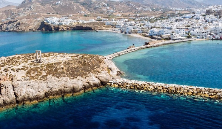 Η Νάξος στα πιο ελκυστικά ηλιόλουστα μέρη της Ευρώπης για τους Ιρλανδούς, σύμφωνα με διεθνή μέσα