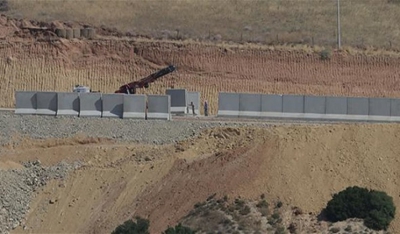 Τουρκία: Κατασκευάστηκε τείχος 700 χιλιομέτρων στα σύνορα με τη Συρία