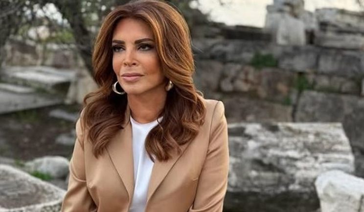 Χειμερινή απόδραση στην Πάρο για τη Μιμή Ντενίση - Τη συνδύασε με επαγγελματικές υποχρεώσεις (βίντεο)