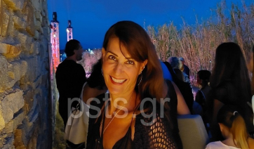 Από τα Φάρσαλα για το ρεβύθι…στη Σαντορίνη: Βίντεο με τη Νία Βαρντάλος, τον Κοντιζά και το «Βασιλικό»