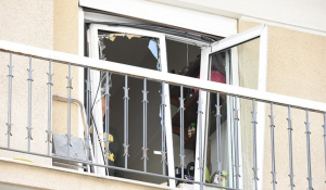 Έκρηξη σε διαμέρισμα στη Λιοσίων - Δύο τραυματίες