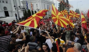 ΠΓΔΜ: Το 61% των πολιτών ζητούν λύση στο ονοματολογικό για να ενταχθούν σε ΕΕ και ΝΑΤΟ